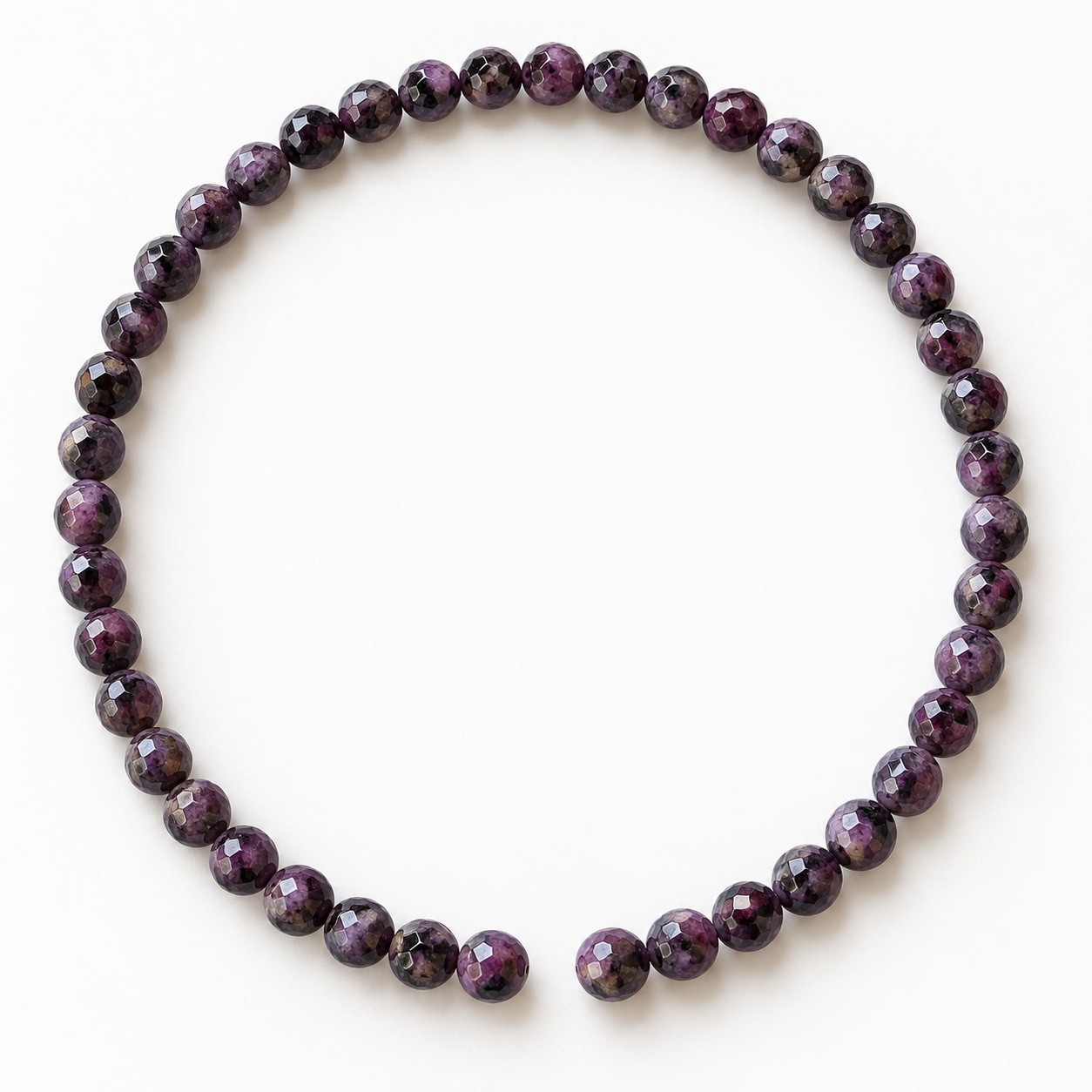 Faceted purple bead strand · 6 mm, 45 beads per strand